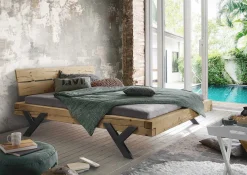 mutoni exquisite Balkenbett Unique Mit Holzkopfteil Y-Bein Metall><noscript><img width=