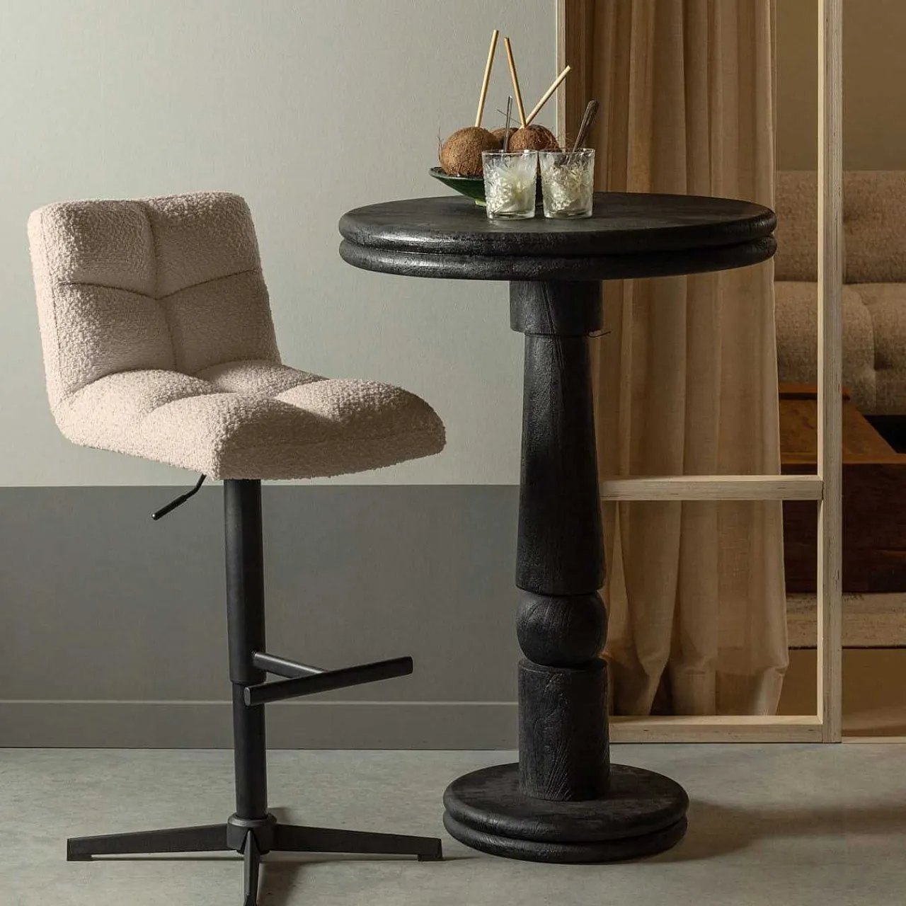 mutoni living Barstuhl Vinny Drehbar Boucle Sand> Barhocker & Barstühle
