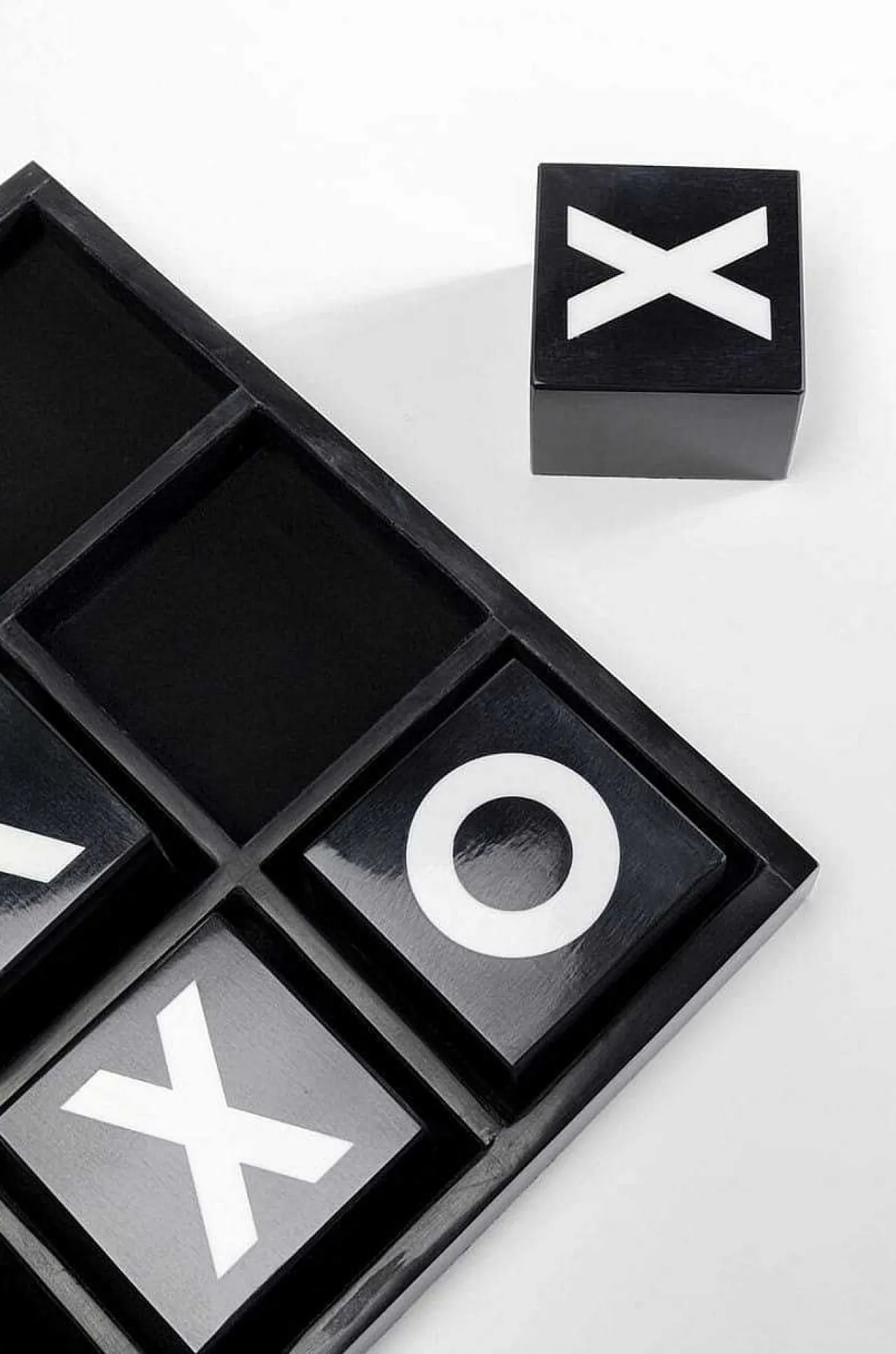 KARE Design Deko Objekt Tic Tac Toe Schwarz Weiss> Deko Objekte