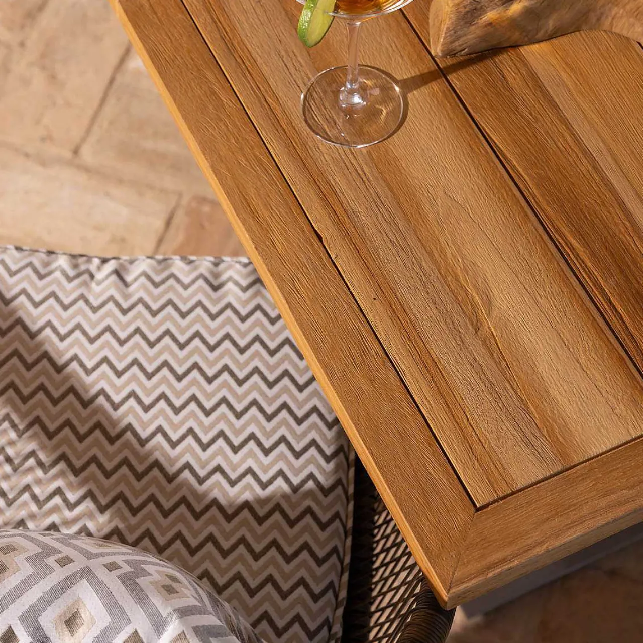 mutoni ethnic Garten Bistrotisch Juniper 90X90> Bistrotische