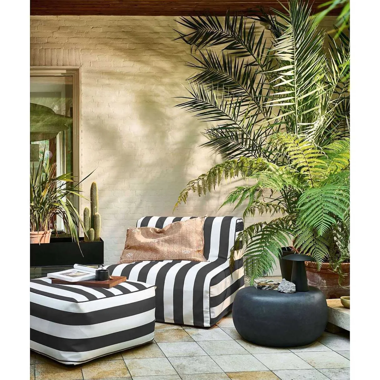 mutoni living Garten Hocker Sit Aufblasbar Schwarz/Weiss Gestreift> Gartenhocker
