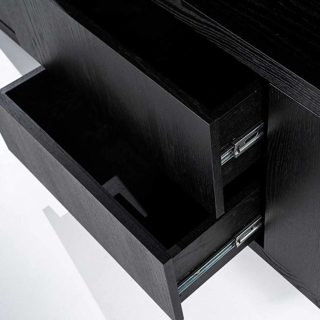 Eleonora Highboard Helsinki Schwarz 200X220> Highboards