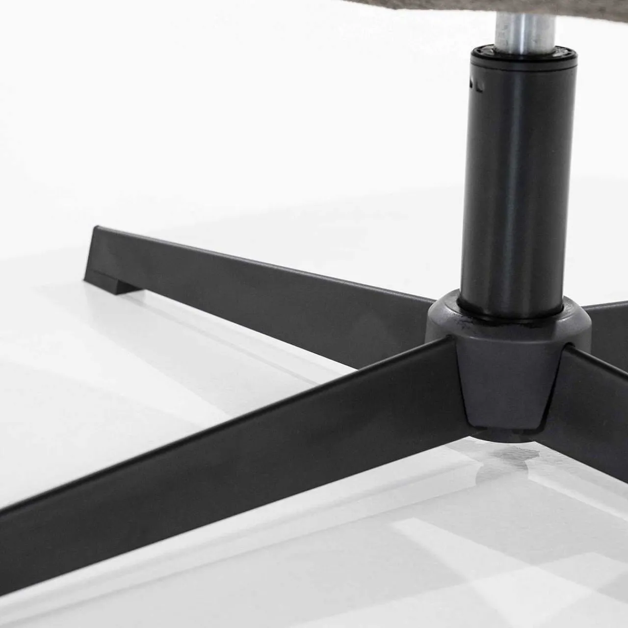 By-Boo Loungesessel Derby Braun> Loungesessel