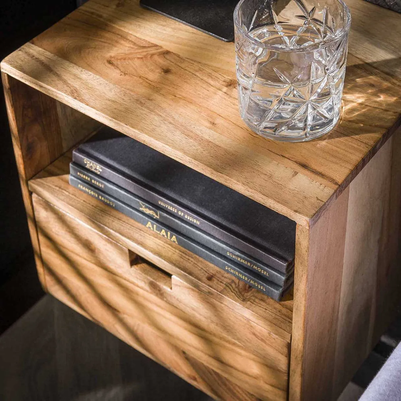 mutoni industrial Nachttisch Flat Akazie Natur (2Er-Set)> Schlafzimmer
