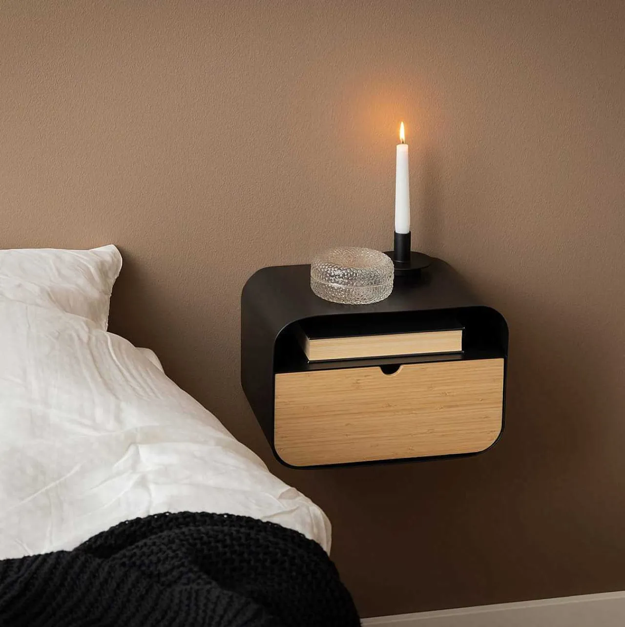 mutoni scandi Nachttisch Imogen Stahl Schwarz Natur 35X25> Schlafzimmer