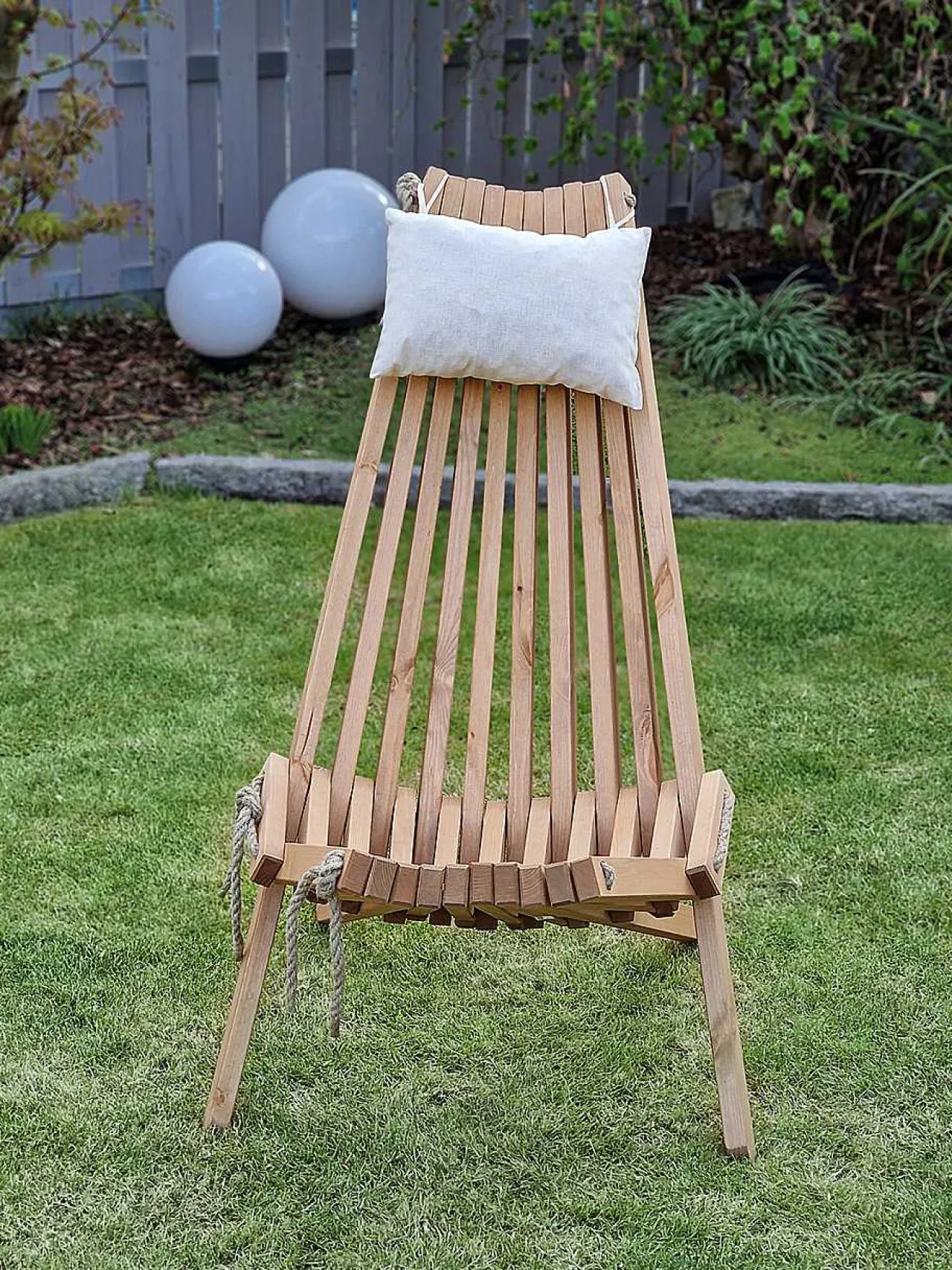 mutoni pleasure Relaxsessel Falun Kiefer Natur Beige> Gartensessel
