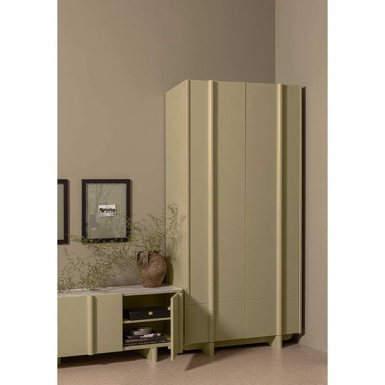 mutoni living Schrank Basu Kiefer Moss 210X101> Schränke