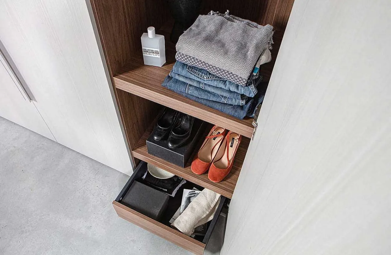 mutoni living Schrank Rens 3-Turig Kieselgrau 165X210> Kleiderschränke