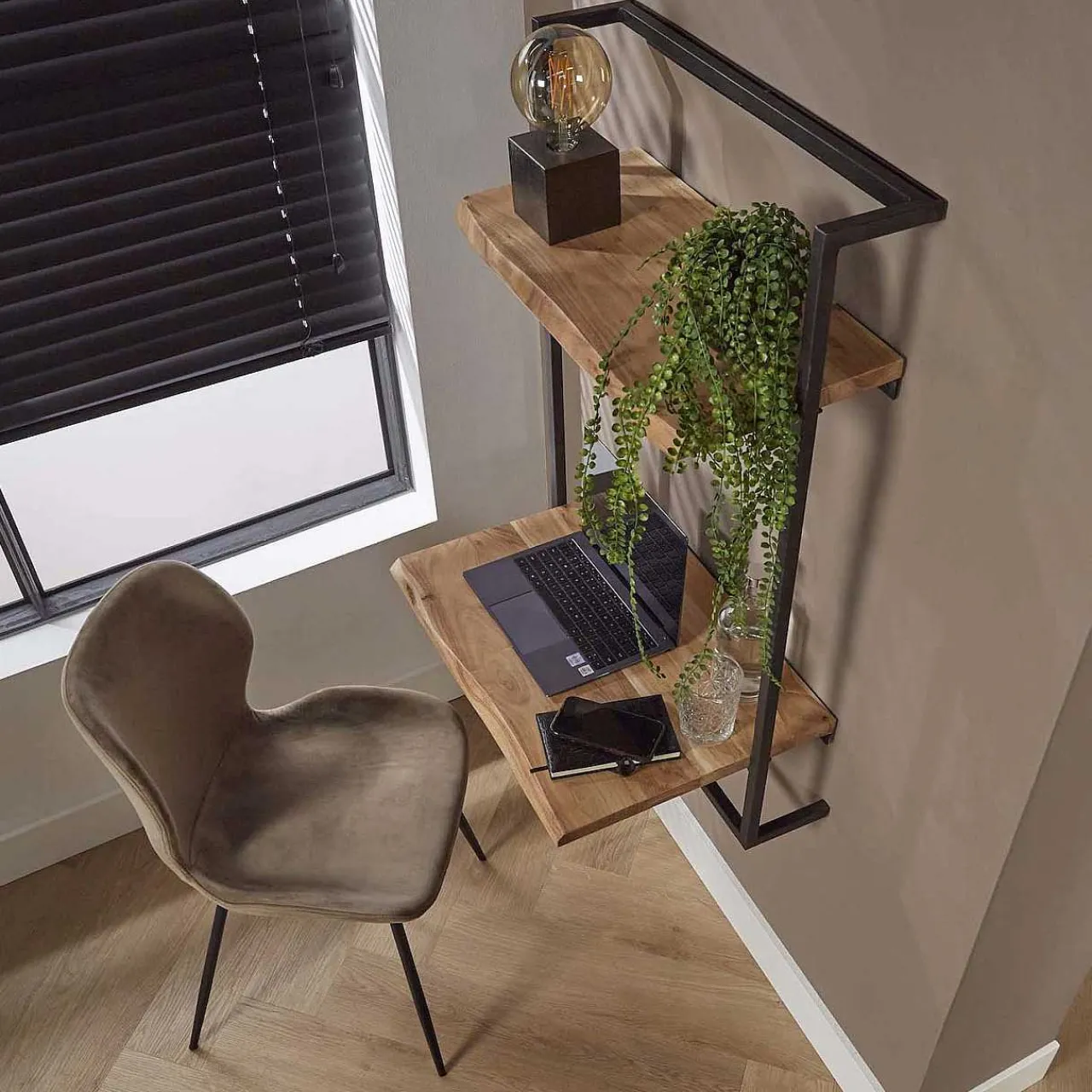 mutoni industrial Schreibtisch Air Solid> Bürotische