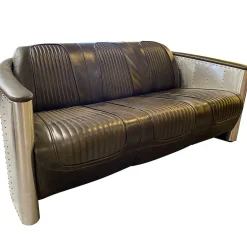 mutoni wood Sofa Bolton E 3-Sitzer Vintage Dark Brown><noscript><img width=