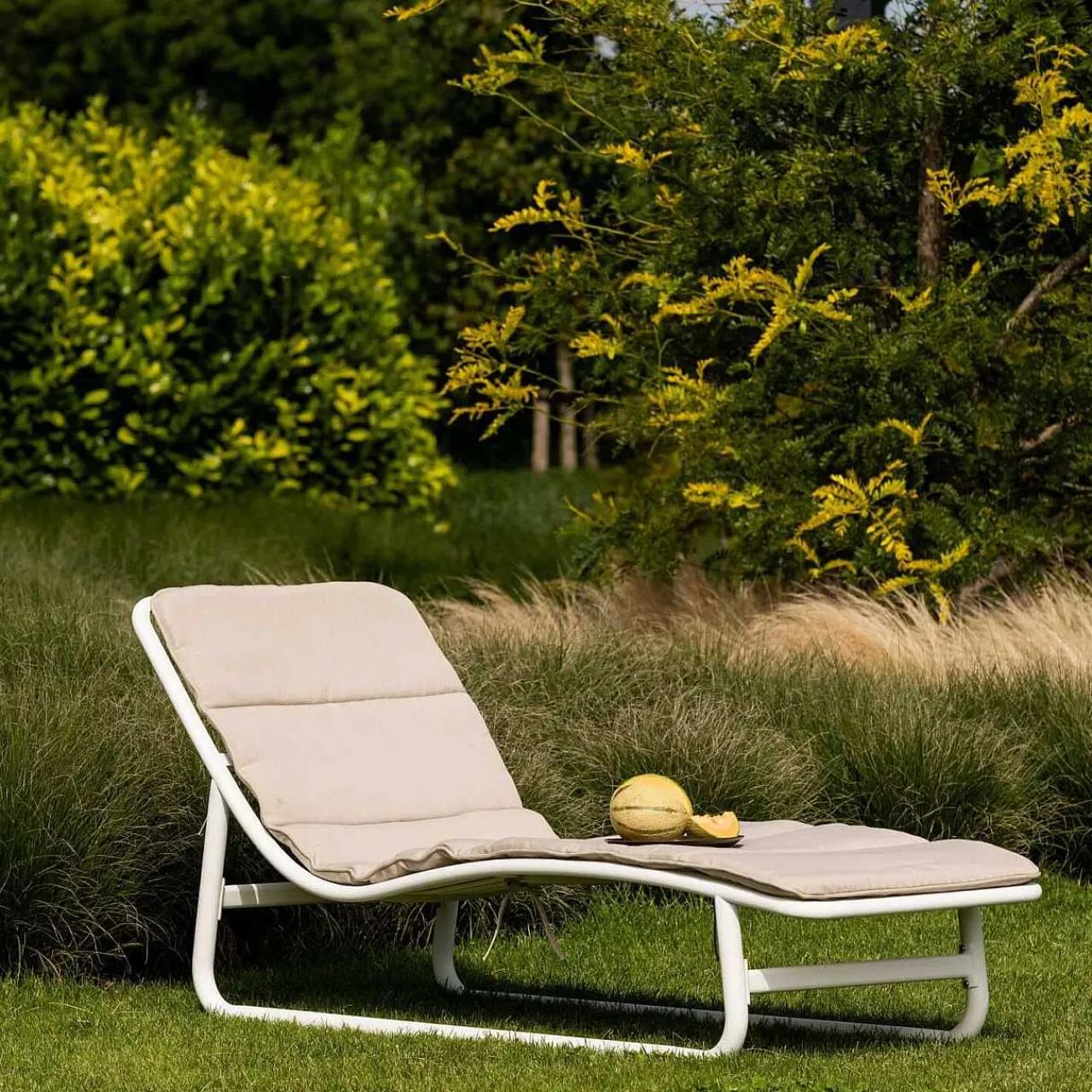 mutoni living Sonnenliege Birch Mit Kissen Natur/Weiss> Gartenliegen