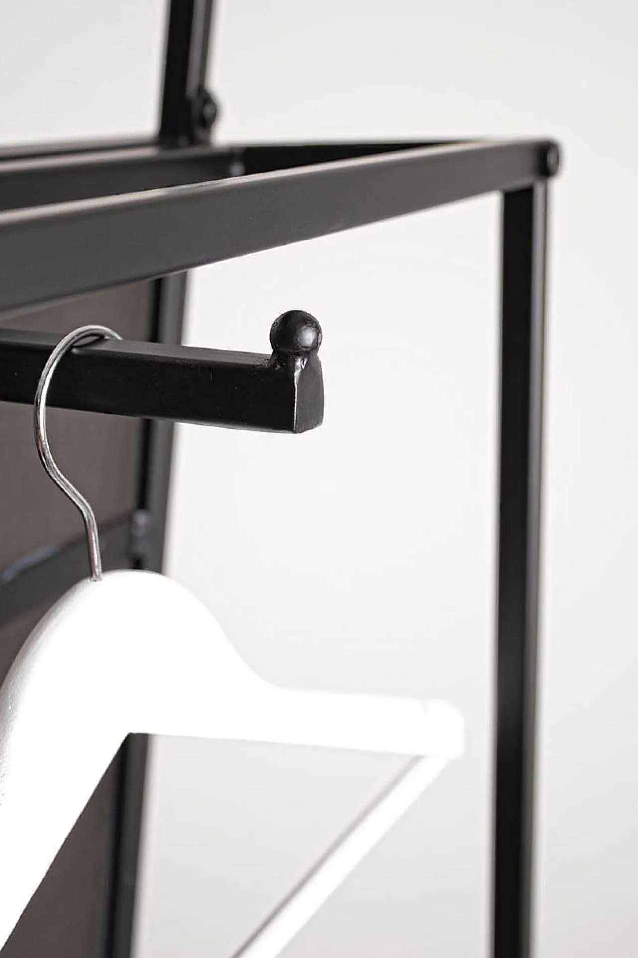 mutoni lifestyle Standspiegel Arin Mit Kleidungshacken Schwarz 46X182> Standspiegel