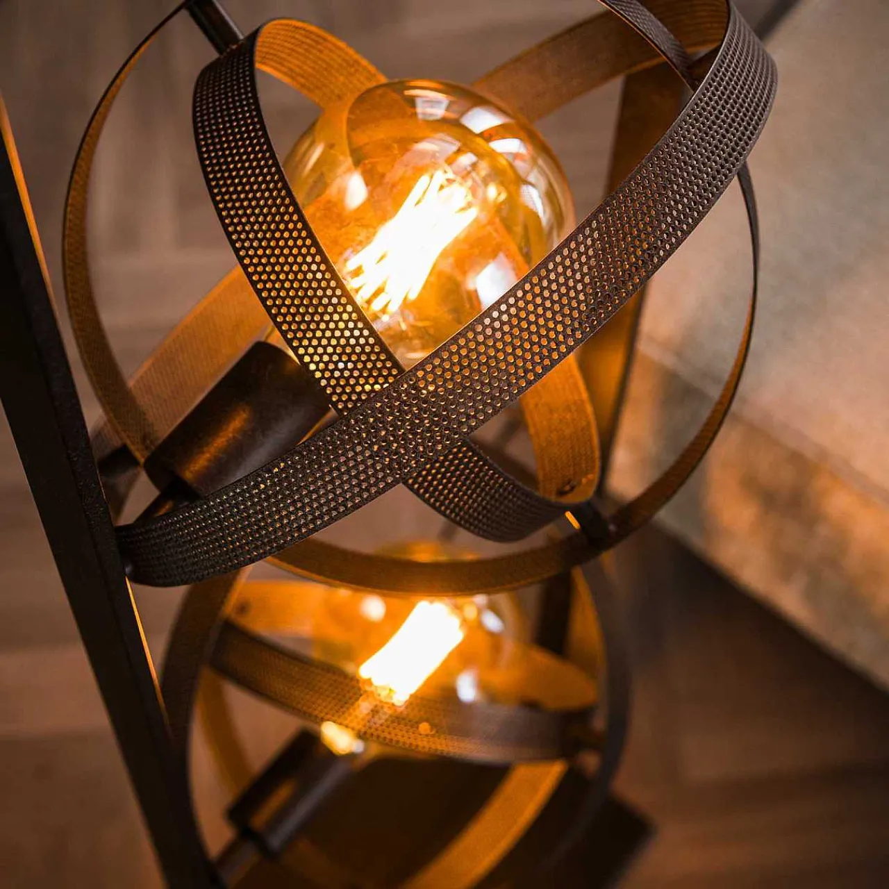 mutoni industrial Stehlampe Cosmos Mesh 3L> Stehleuchten