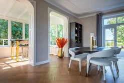 Richmond Interiors Stehtisch Blackbone Schwarz Gold 160> Bartische