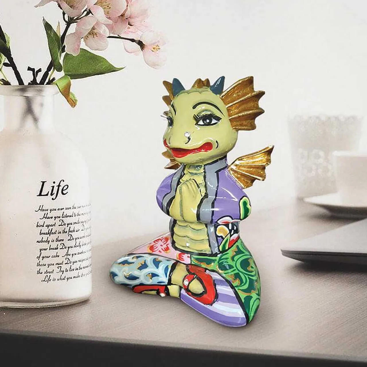 Toms Drag Yoga Drache Dragana> Figuren & Skulpturen