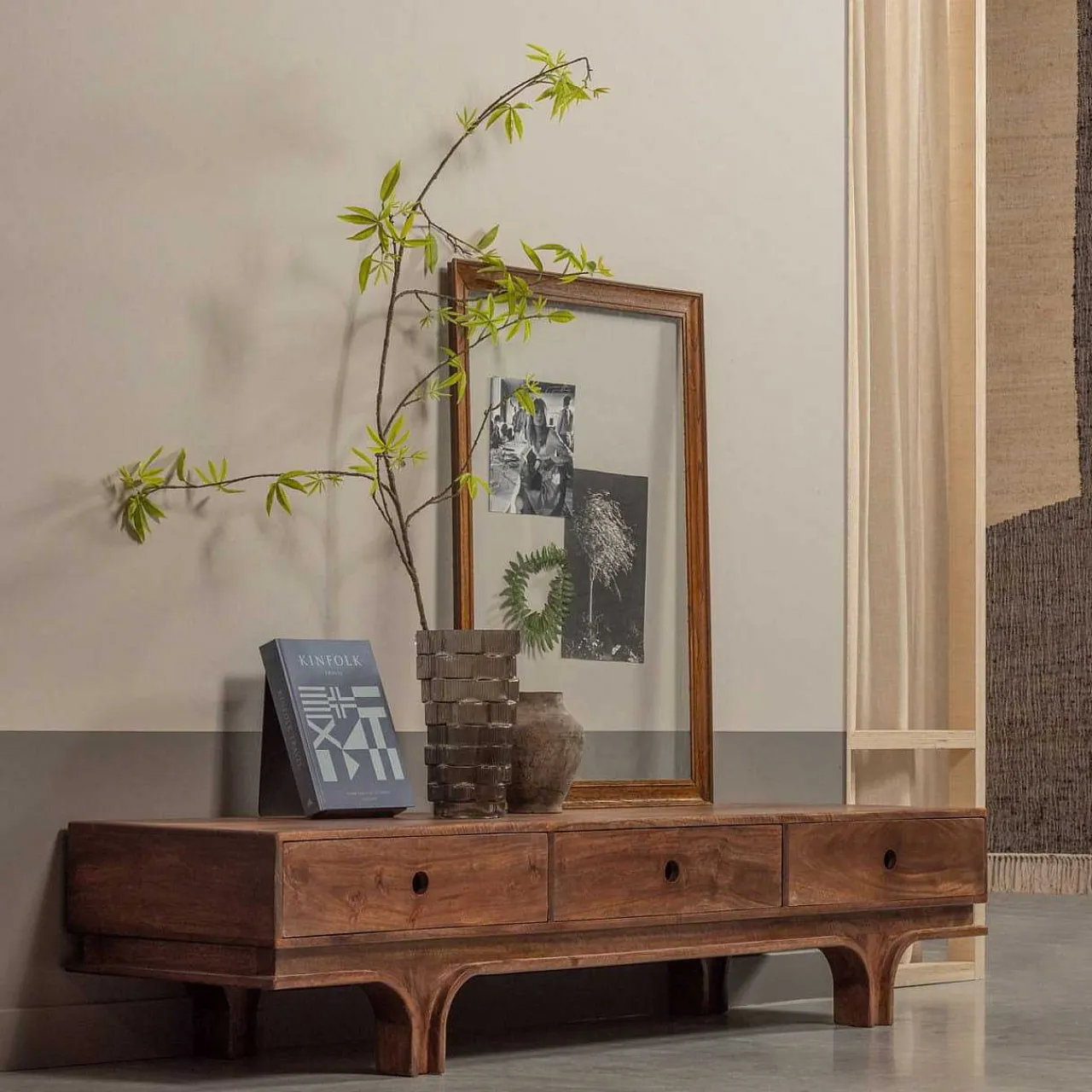mutoni living Tv-Lowboard Staes Mangoholz Walnuss 180> Tv-Möbel