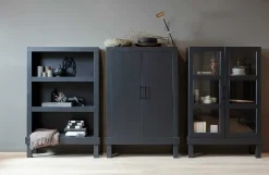 mutoni living Vitrinenschrank Bonk Kiefer Matt-Schwarz 107X160><noscript><img width=
