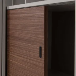 mutoni living Vitrinenschrank James Kiefer Grau 125X200><noscript><img width=